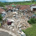 Rumah warga cianjur yang rusak akibat gempa pada Senin (21/11/2022). Foto: ist
